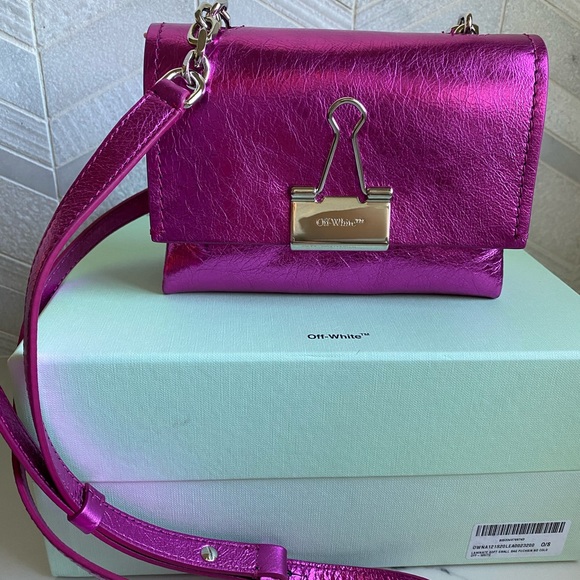 TRADED NWTđOff-White Binder Clip Crossbody - Picture 8 of 11